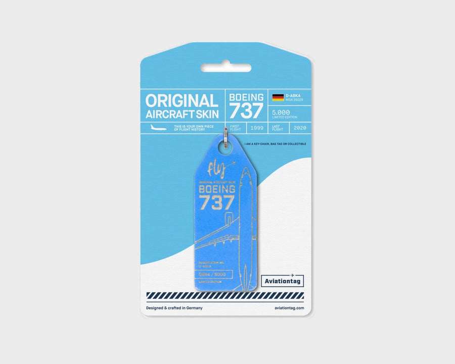 TUIfly Boeing 737-800 D-ABKA Aviationtag, aircraft skin keychain in light blue on original packaging